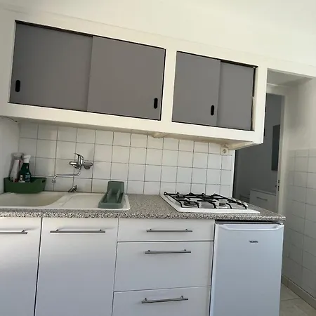 Appartement With Patio Near The *